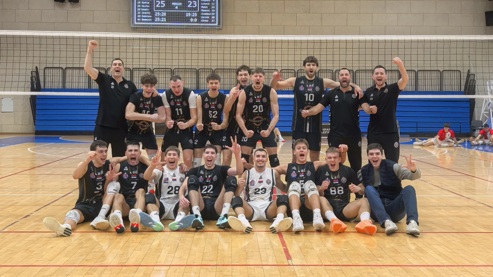 Partizan preokrenuo četvrti set i pobedio Vojvodinu 3:1