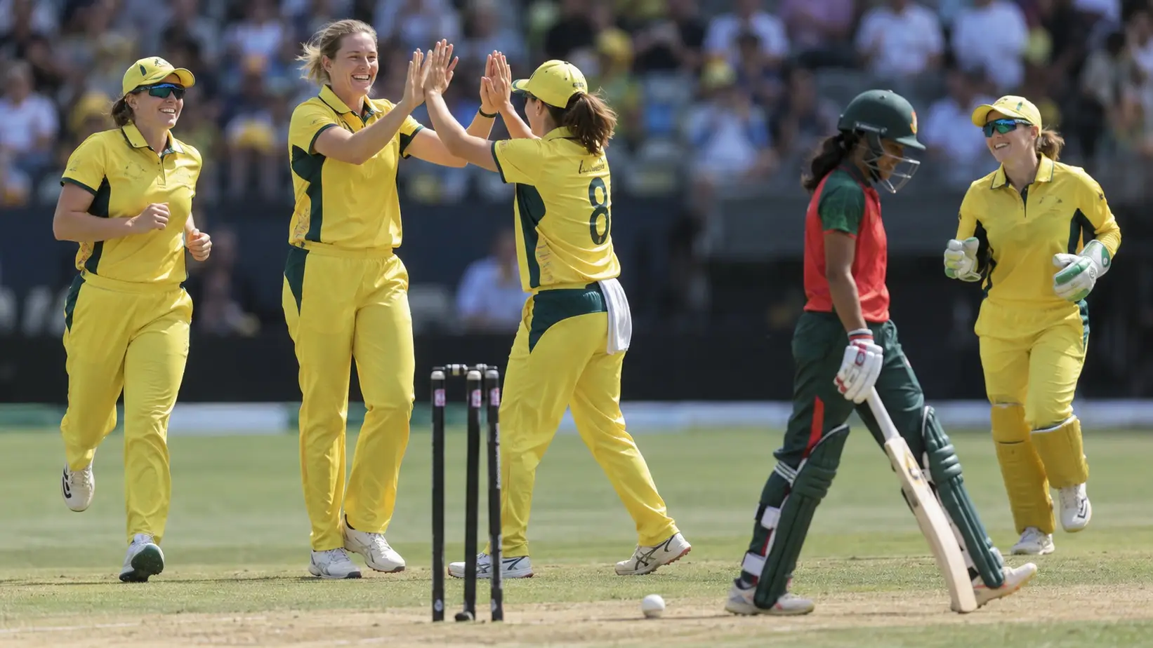 Australijske igračice slave osvojen wicket