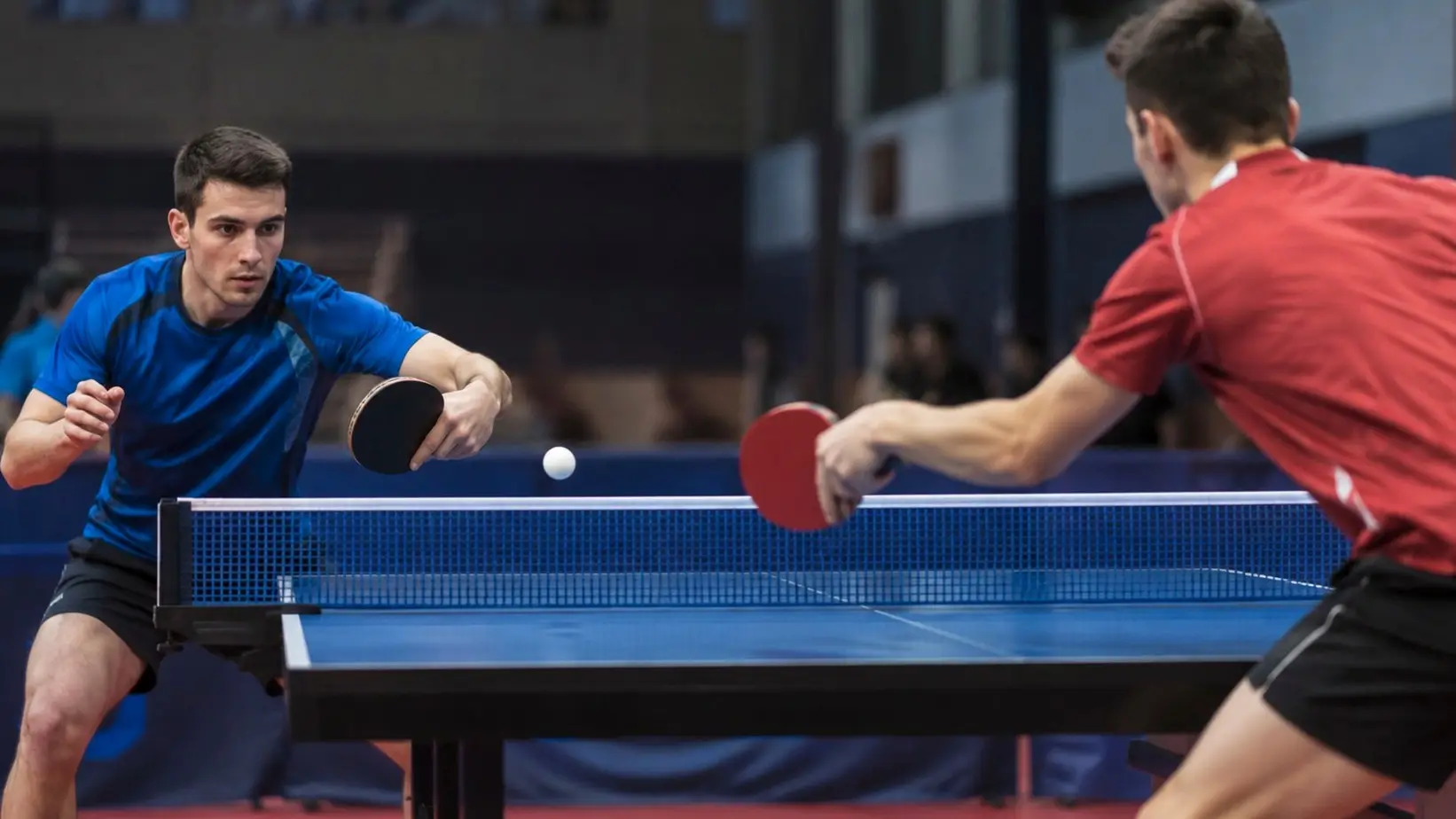 Brza razmena u juniorskom stonom tenisu