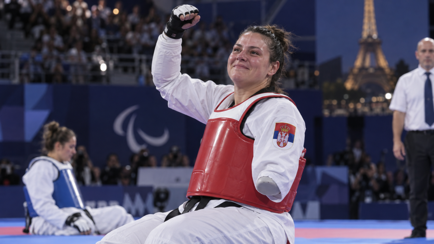 Jelena Rašić slavi bronzu na Para gran priju u Parizu
