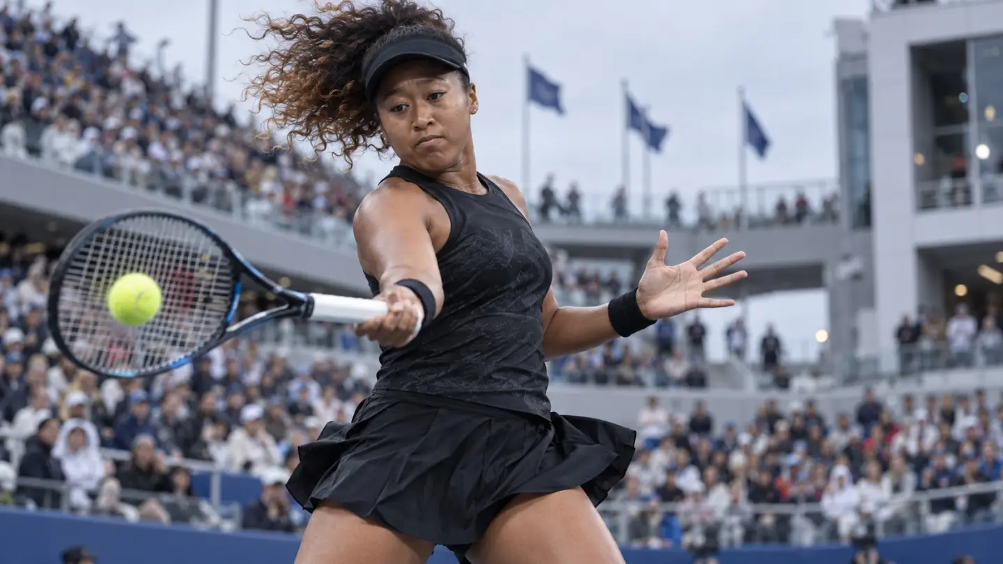 Naomi Osaka udara forhend na turniru u Pekingu